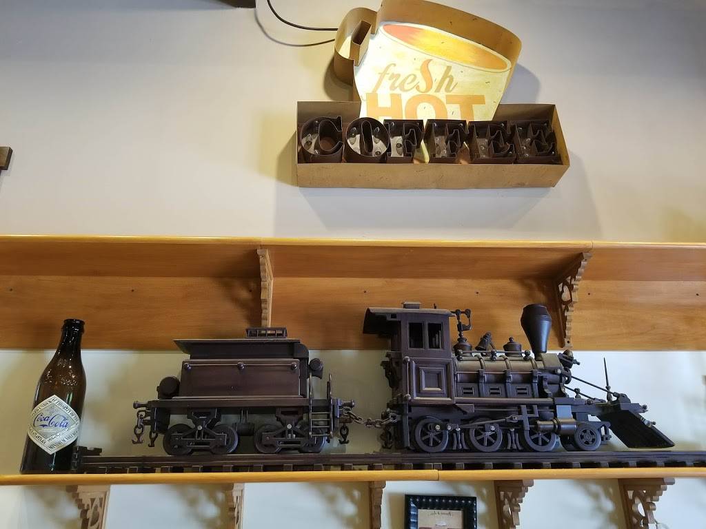 Polar Bear Ice Cream & Coffee | restaurant | 88 N Gate Station Dr, Marble Hill, GA 30148, USA | 7708932721 OR +1 770-893-2721