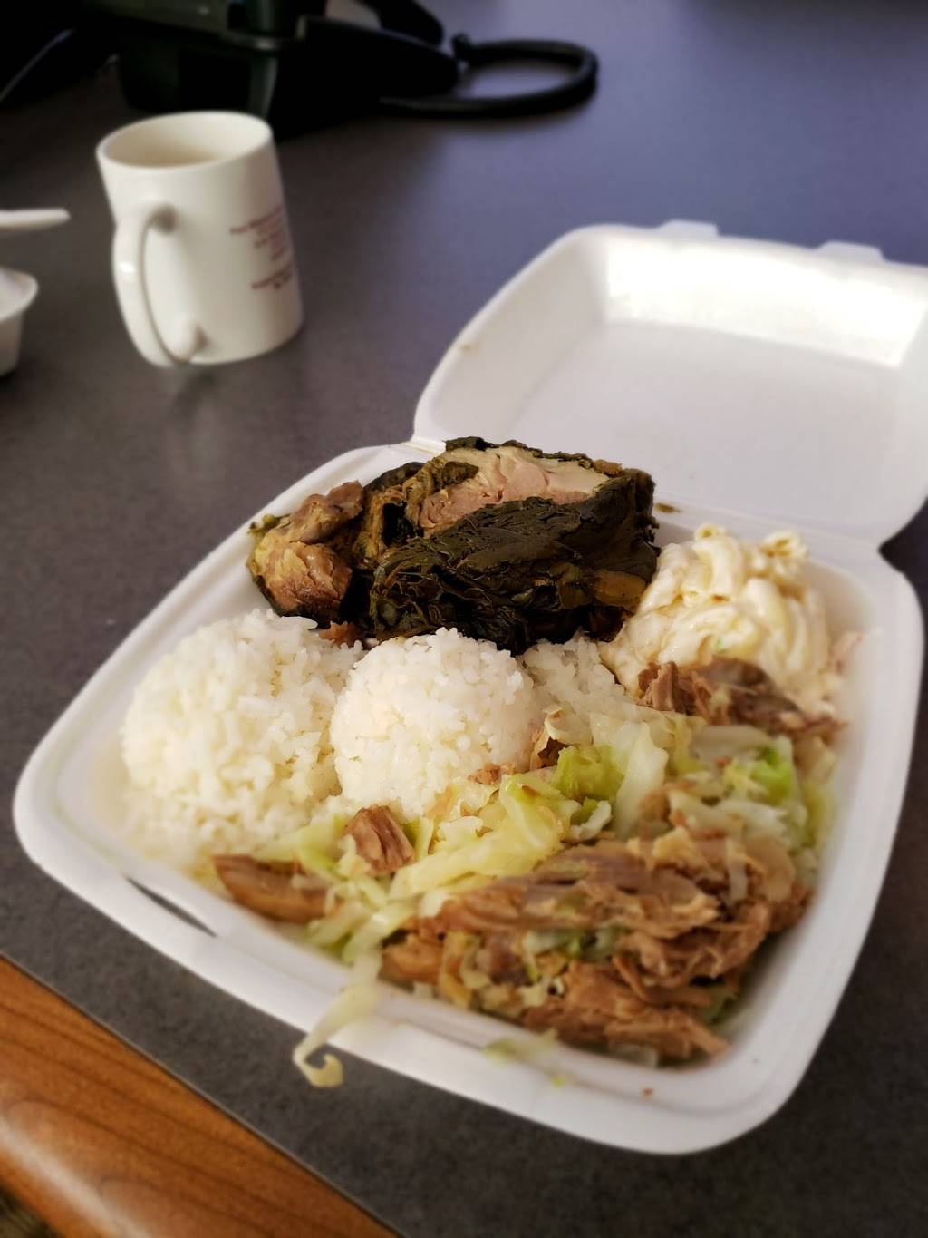 L&L Hawaiian BBQ | restaurant | 1030 Florin Rd, Sacramento, CA 95831, USA | 9163925555 OR +1 916-392-5555