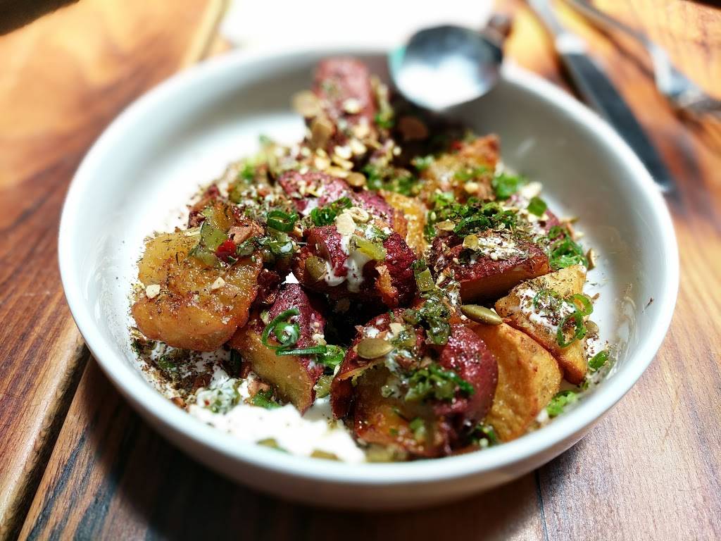 Animal | restaurant | 435 N Fairfax Ave, Los Angeles, CA 90036, USA | 3237829225 OR +1 323-782-9225