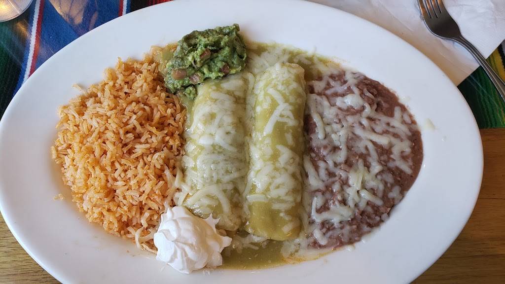 La Lena Mexican Restaurant | restaurant | 16236 Pine Valley Ln, Frazier Park, CA 93222, USA | 6612422327 OR +1 661-242-2327