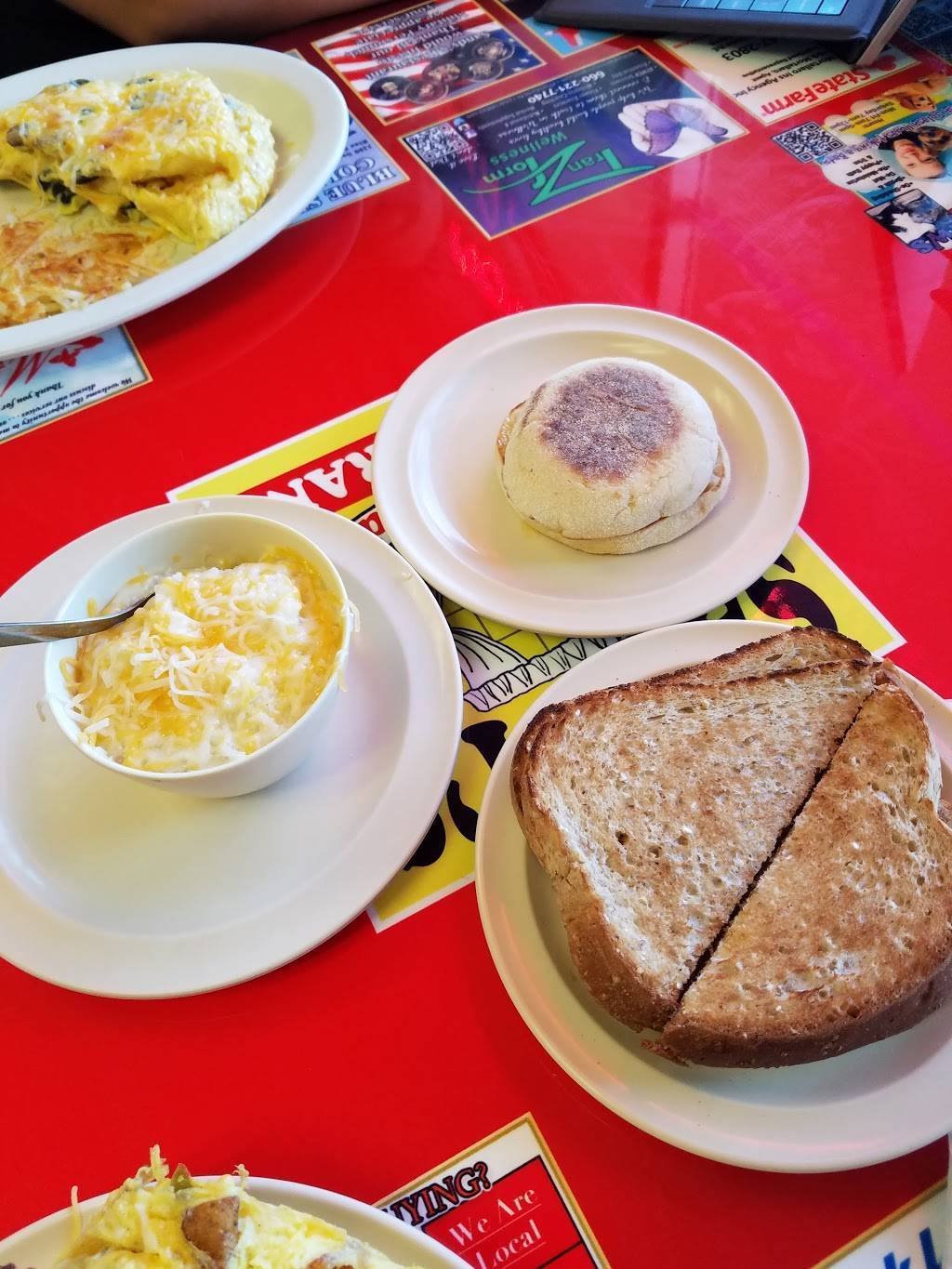 Sandys Restaurant | restaurant | 1255 SW US, MO-7, Blue Springs, MO 64015, USA | 8162951325 OR +1 816-295-1325