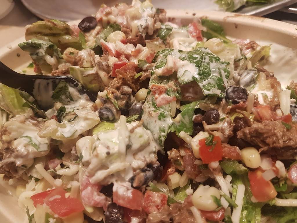 Chipotle Mexican Grill | restaurant | 120 S Equity Dr Ste A, Smithfield, NC 27577, USA | 9199341002 OR +1 919-934-1002