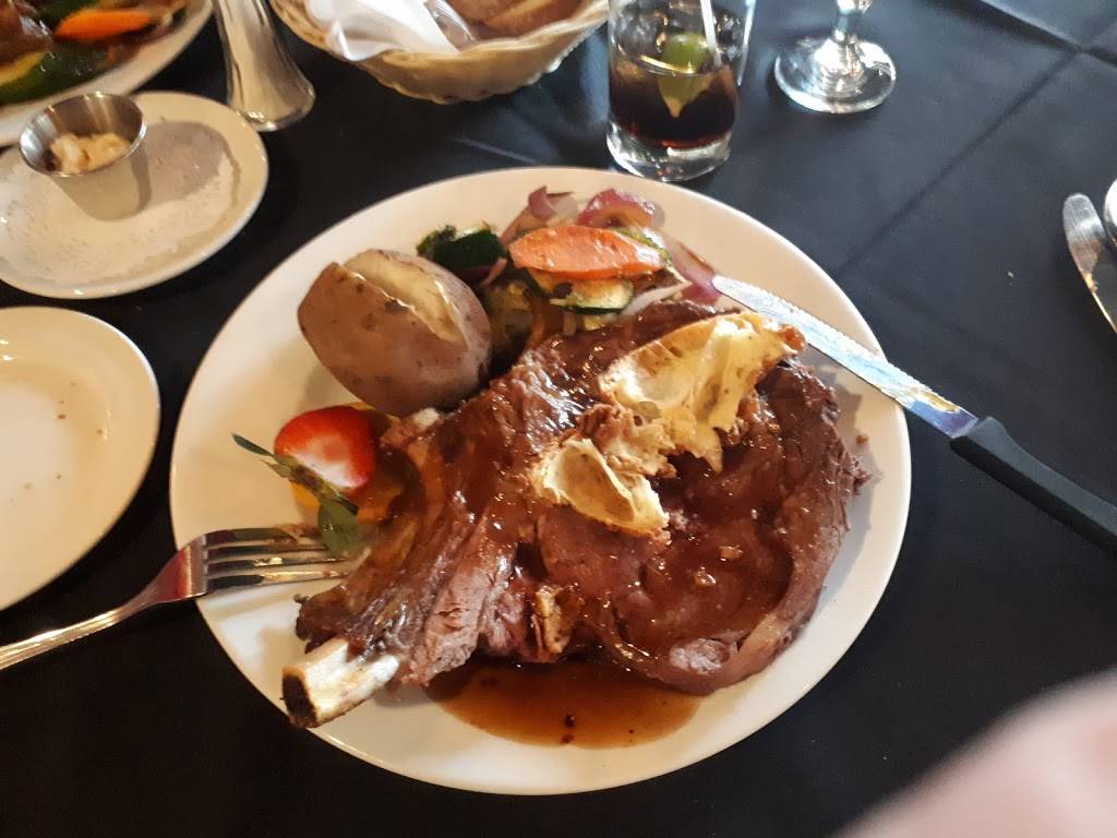 Ramekins | restaurant | 1540 Bath Rd, Kingston, ON K7M 4X6, Canada | 6133840793 OR +1 613-384-0793