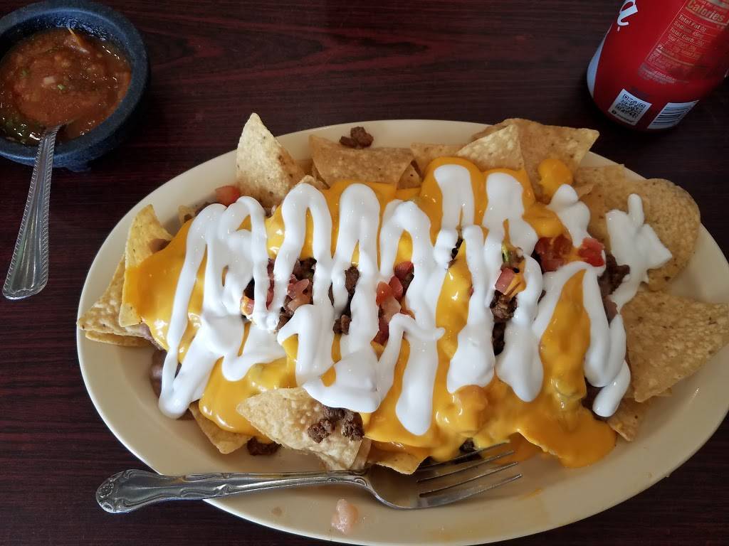 Cucos Burrito Express | restaurant | 374 Northwest Hwy, Cary, IL 60013, USA | 8478294930 OR +1 847-829-4930