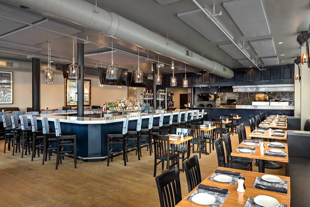 Legal Oysteria | restaurant | 10 City Square, Charlestown, MA 02129, USA | 6177121988 OR +1 617-712-1988