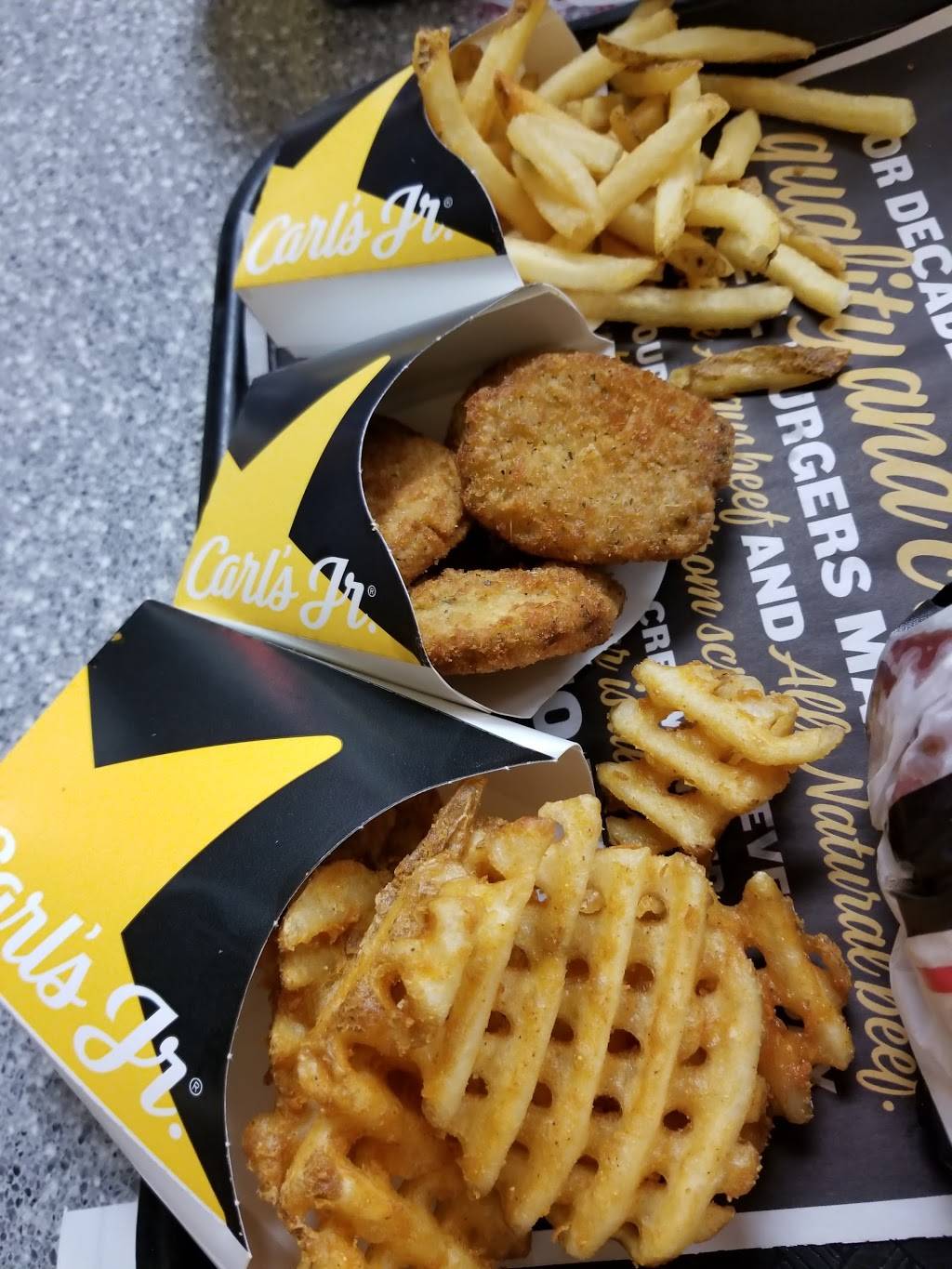 Carls Jr. | restaurant | 6002 Beach Blvd, Buena Park, CA 90621, USA | 7145237240 OR +1 714-523-7240