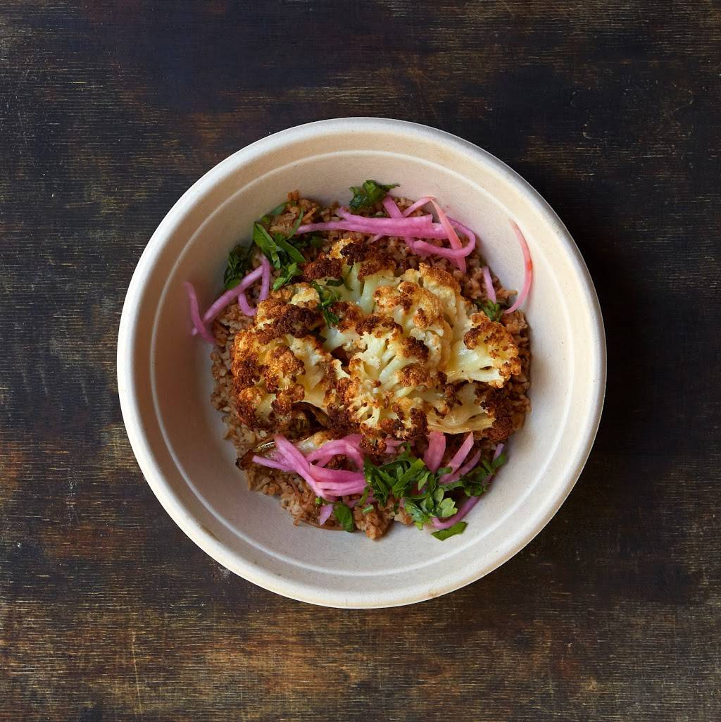 Mama Ganoush | restaurant | 74 5th Ave, New York, NY 10003, USA | 6466783921 OR +1 646-678-3921