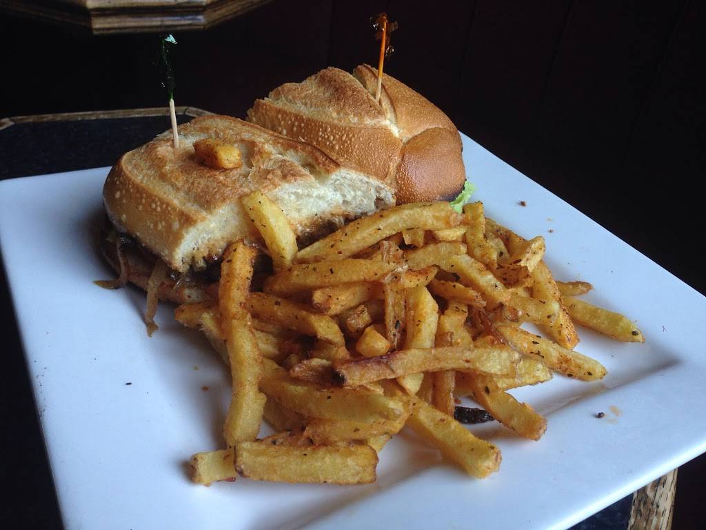 Chalkers Pub Billiards Bistro | restaurant | 247 Marlee Ave, North York, ON M6B 1N3, Canada | 4167892531 OR +1 416-789-2531