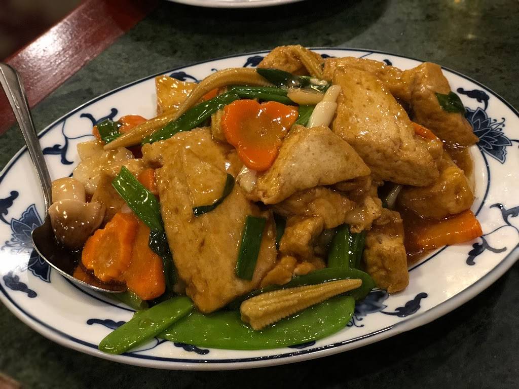 Crownery Chinese Restaurant | Catering & Dim Sum | restaurant | 228 Lantana Dr, Hockessin, DE 19707, USA | 3022393825 OR +1 302-239-3825