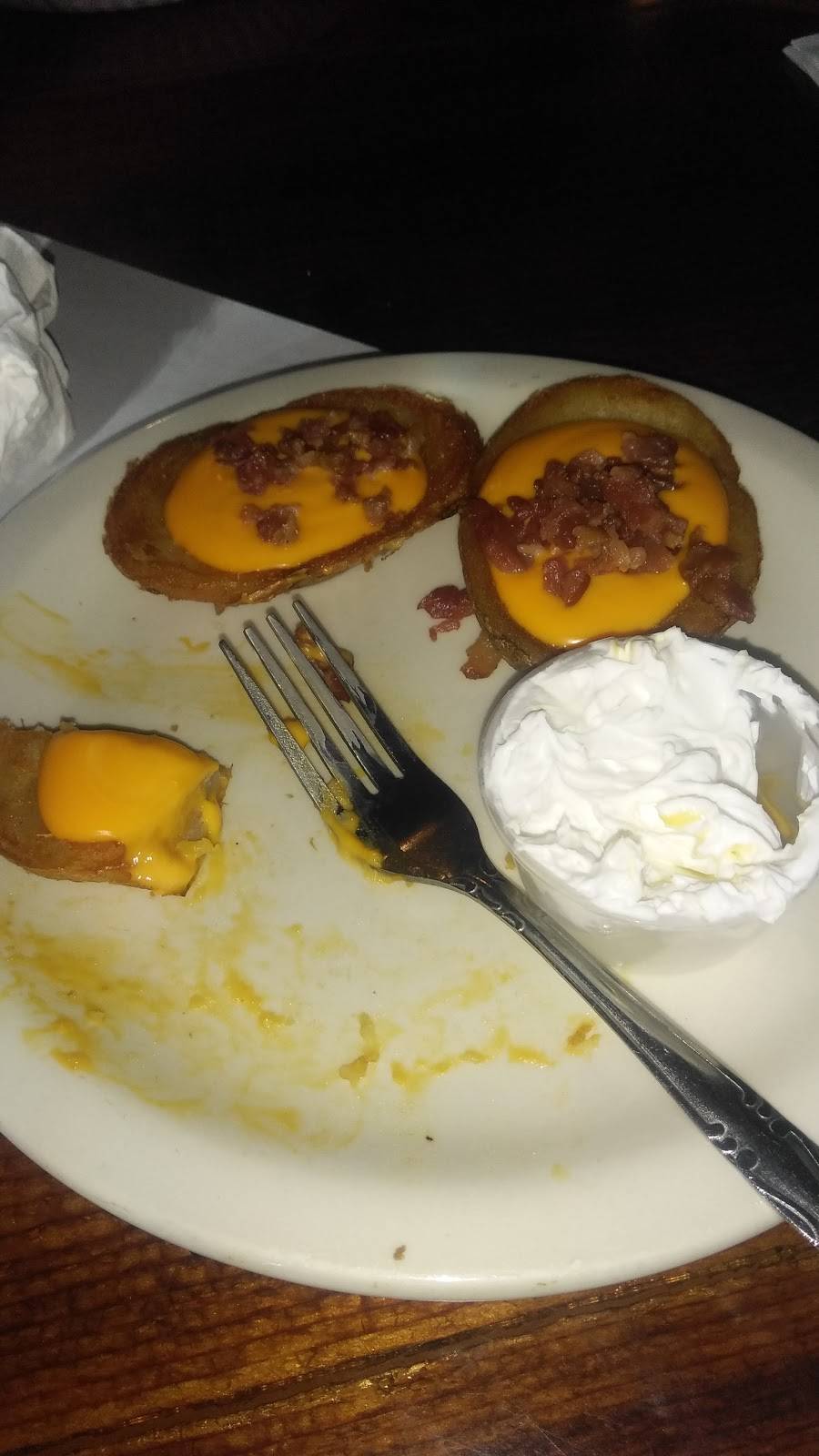 Clancys Pub | restaurant | 202 McClure St, Dravosburg, PA 15034, USA | 4124669830 OR +1 412-466-9830