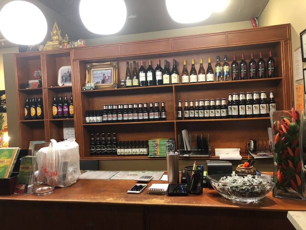 Eat Thai Cuisine | restaurant | 25482 Marguerite Pkwy #102, Mission Viejo, CA 92692, USA | 9497070370 OR +1 949-707-0370