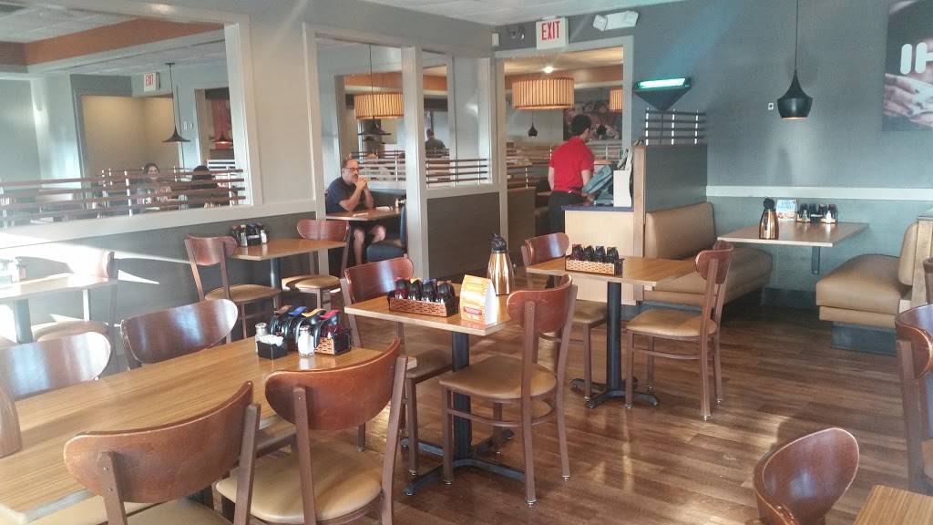 IHOP | restaurant | 1105 W, I-20, Arlington, TX 76017, USA | 8177846040 OR +1 817-784-6040