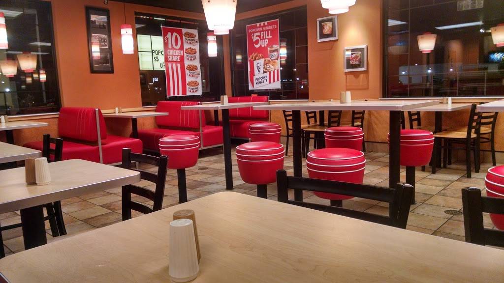 KFC | restaurant | 1510 Johnson Rd, Granite City, IL 62040, USA | 6184524970 OR +1 618-452-4970