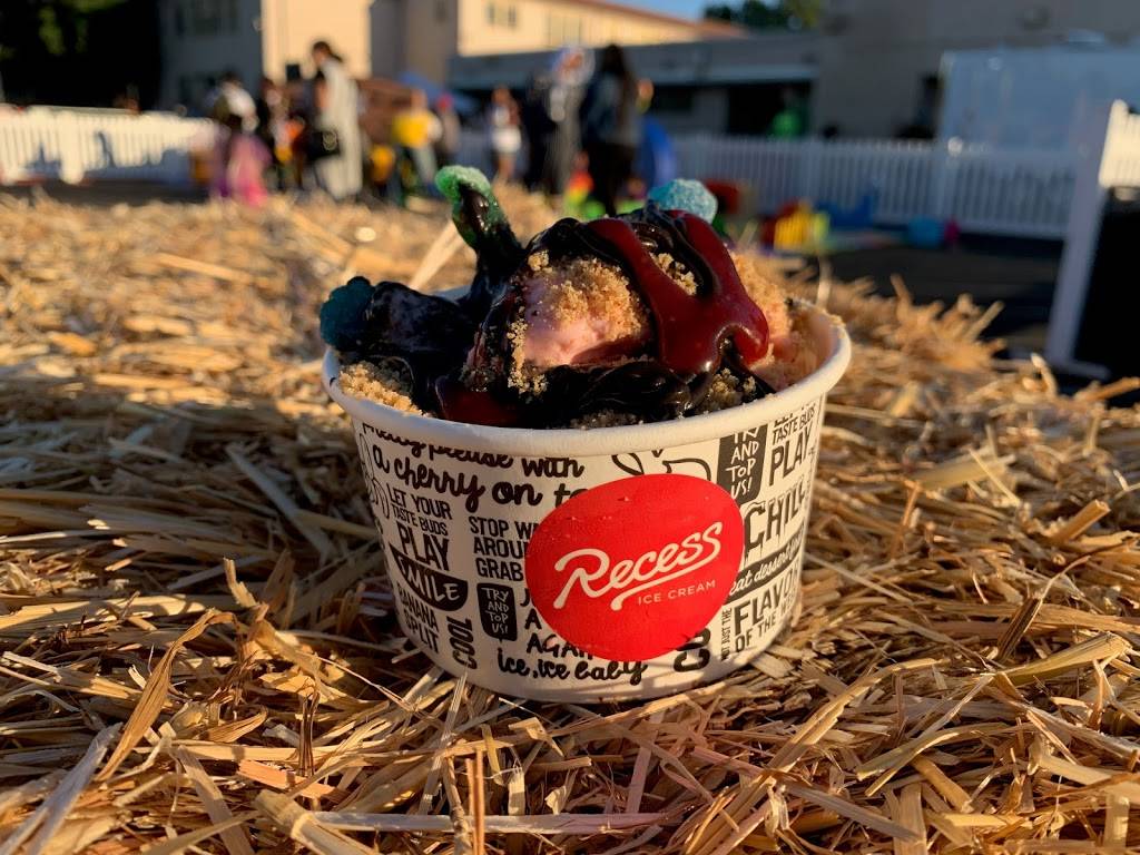 Recess Truck | restaurant | 7782 San Fernando Rd, Sun Valley, CA 91352, USA | 6262099831 OR +1 626-209-9831