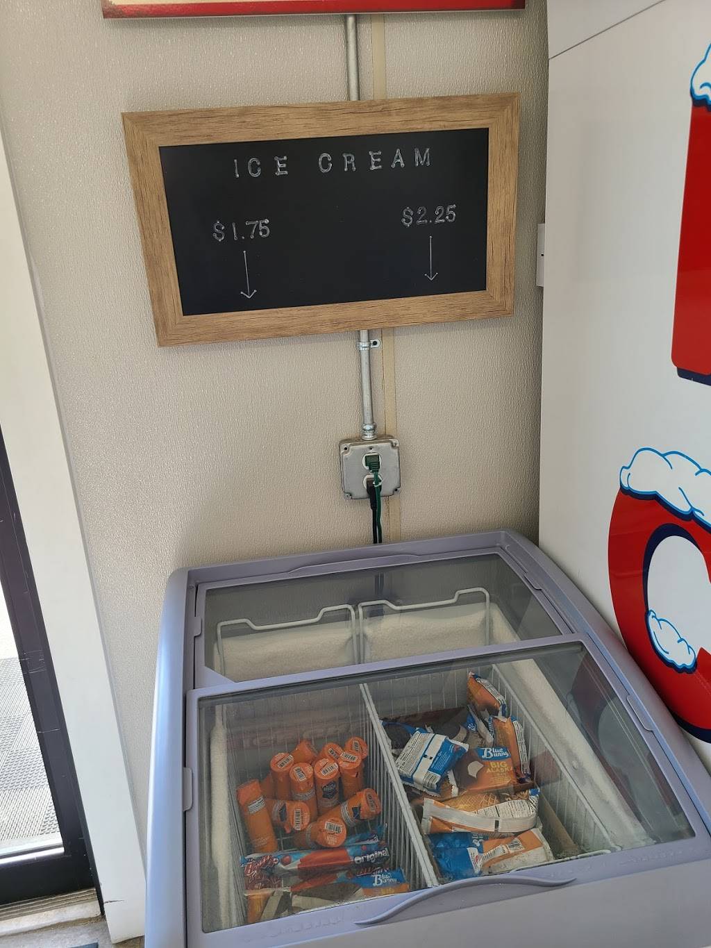 The Cove | restaurant | 10202 N Cincinnati Ave, Sperry, OK 74073, USA | 9182885001 OR +1 918-288-5001