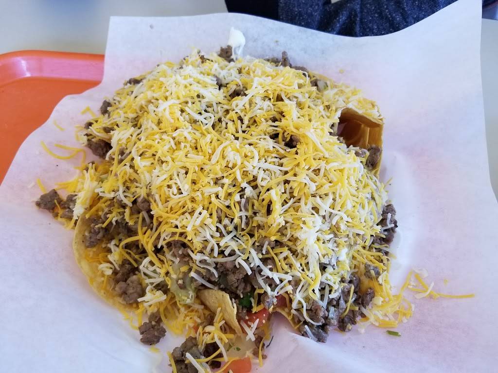 Vaqueros Carne Asada | restaurant | 1821 W Southern Ave, Phoenix, AZ 85041, USA | 6023041286 OR +1 602-304-1286