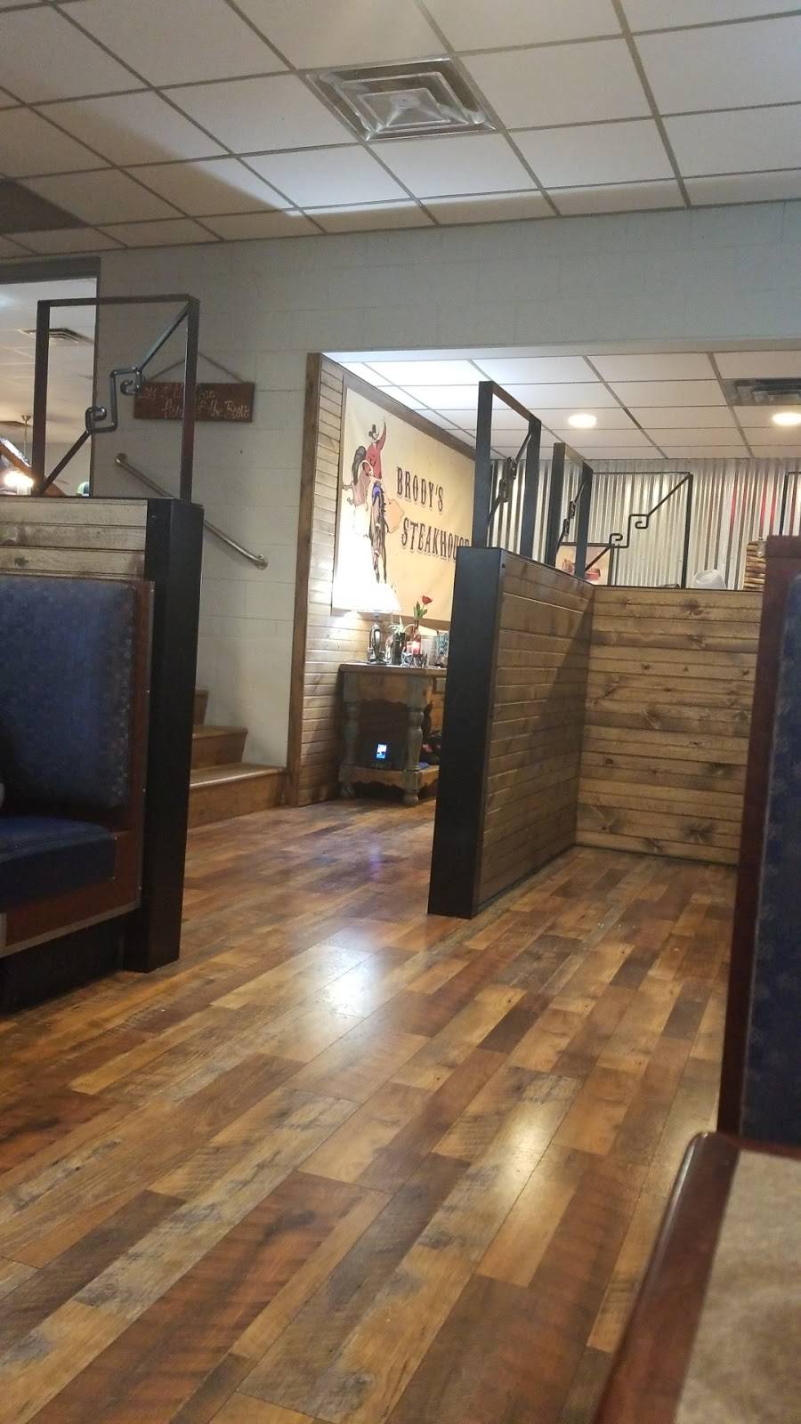 Brodys Steakhouse | restaurant | 2801 S, I-35, Belton, TX 76513, USA | 2548313065 OR +1 254-831-3065