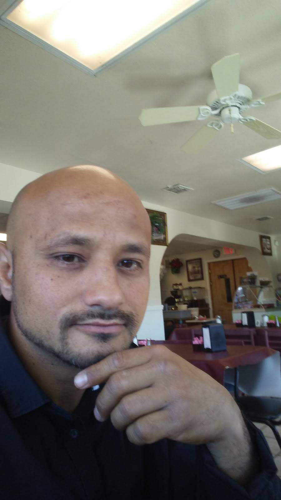 Blanquitas Mexican Restaurant | restaurant | 1619 Goliad Rd, San Antonio, TX 78223, USA | 2105980055 OR +1 210-598-0055