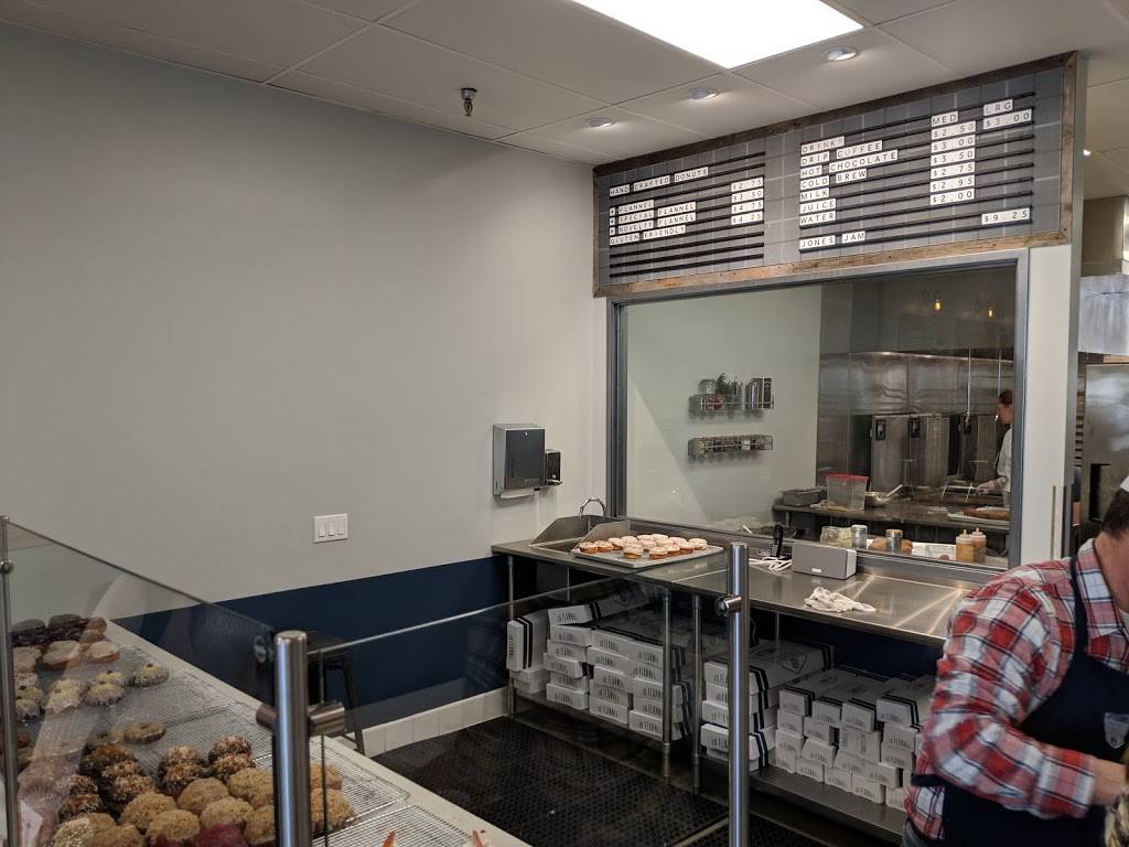 JD Flannel Donuts | restaurant | 31878 Del Obispo St Suite 122, San Juan Capistrano, CA 92675, USA | 9492184483 OR +1 949-218-4483