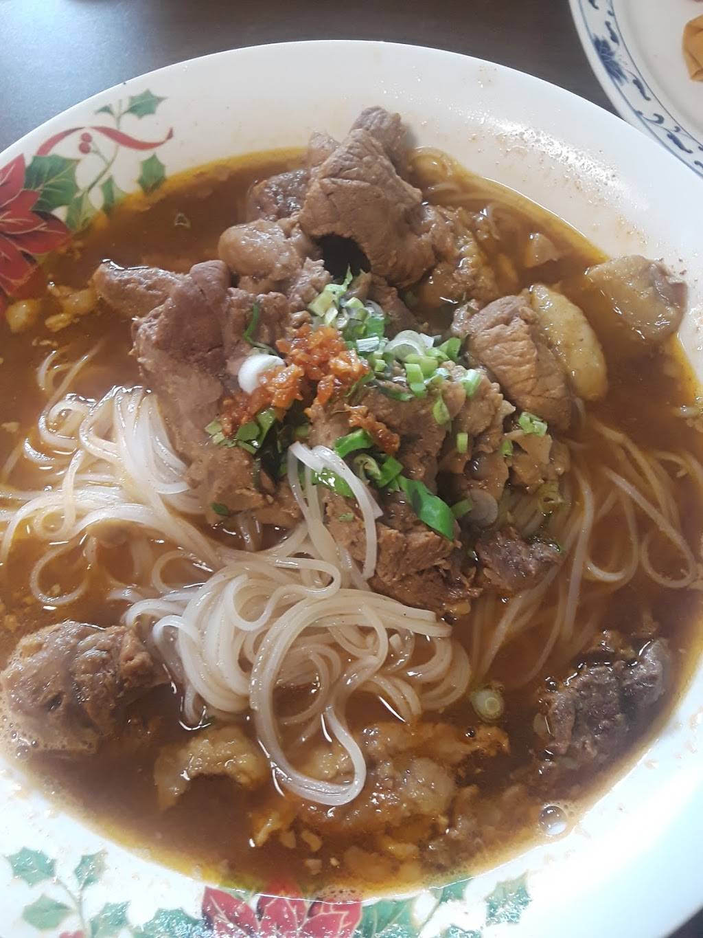 Mekong Restaurant | restaurant | 378 Broadway St, Lowell, MA 01854, USA | 9784416353 OR +1 978-441-6353