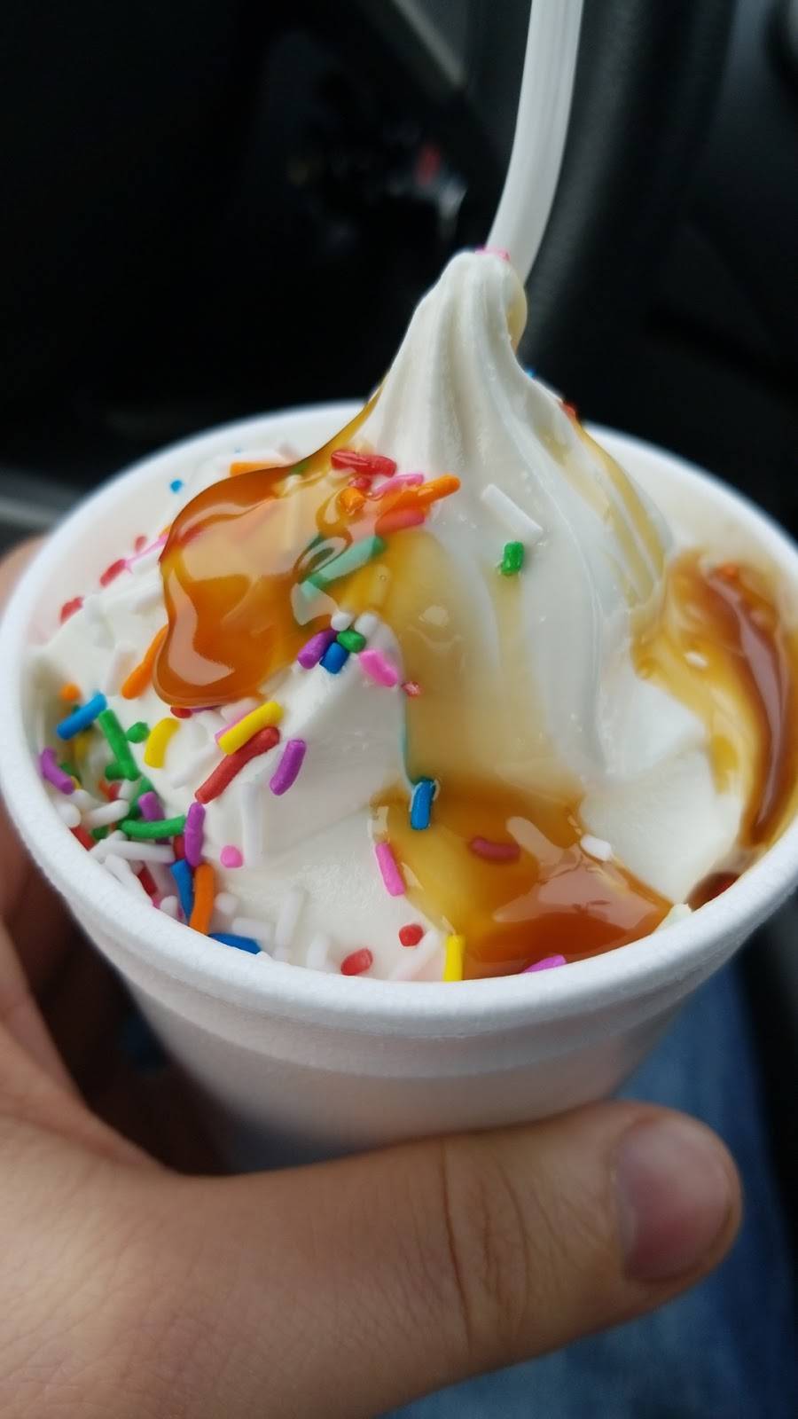 Pizza Salvatoré | restaurant | 1860 Avenue Industrielle, Québec, QC G3K 1M4, Canada | 4188455555 OR +1 418-845-5555