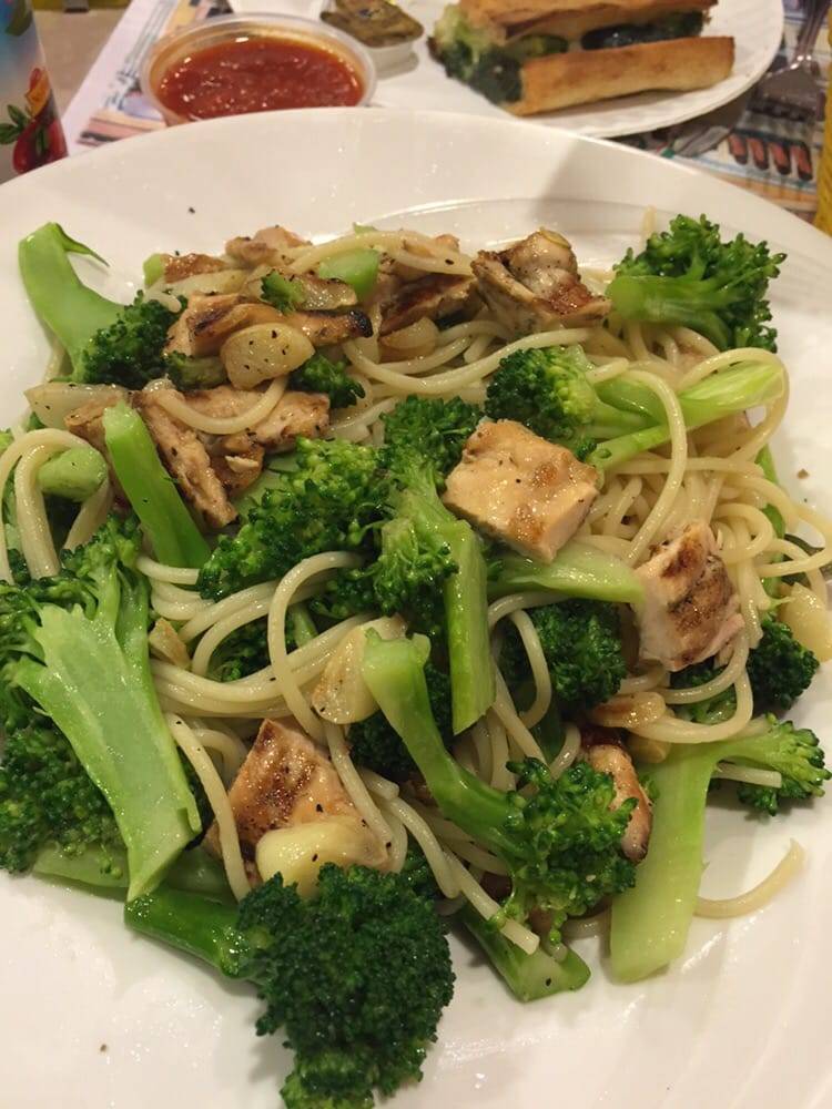 Ginos Pizza of Great Neck | restaurant | 2357, 60 Middle Neck Rd, Great Neck, NY 11021, USA | 5164871122 OR +1 516-487-1122