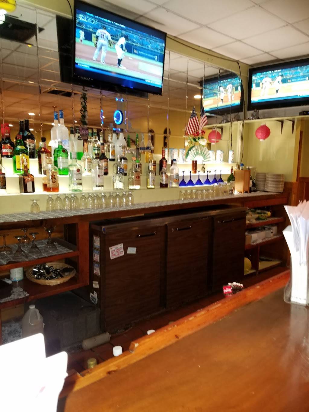 New Rose Garden Restaurant | restaurant | 1 Southville Rd, Southborough, MA 01772, USA | 5087865665 OR +1 508-786-5665