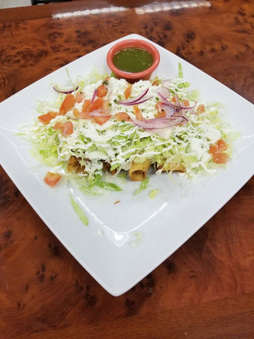 Fiesta Brava | restaurant | 107 Franklin St, Hightstown, NJ 08520, USA | 6099180300 OR +1 609-918-0300