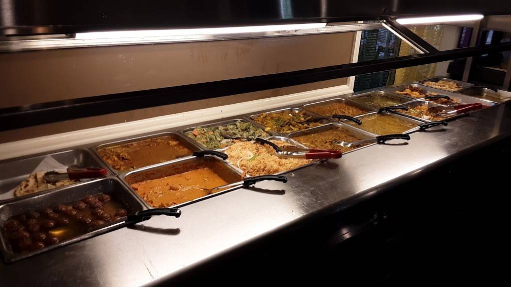 Indian Palace | restaurant | 4506 E 3rd St, Bloomington, IN 47401, USA | 8128222951 OR +1 812-822-2951