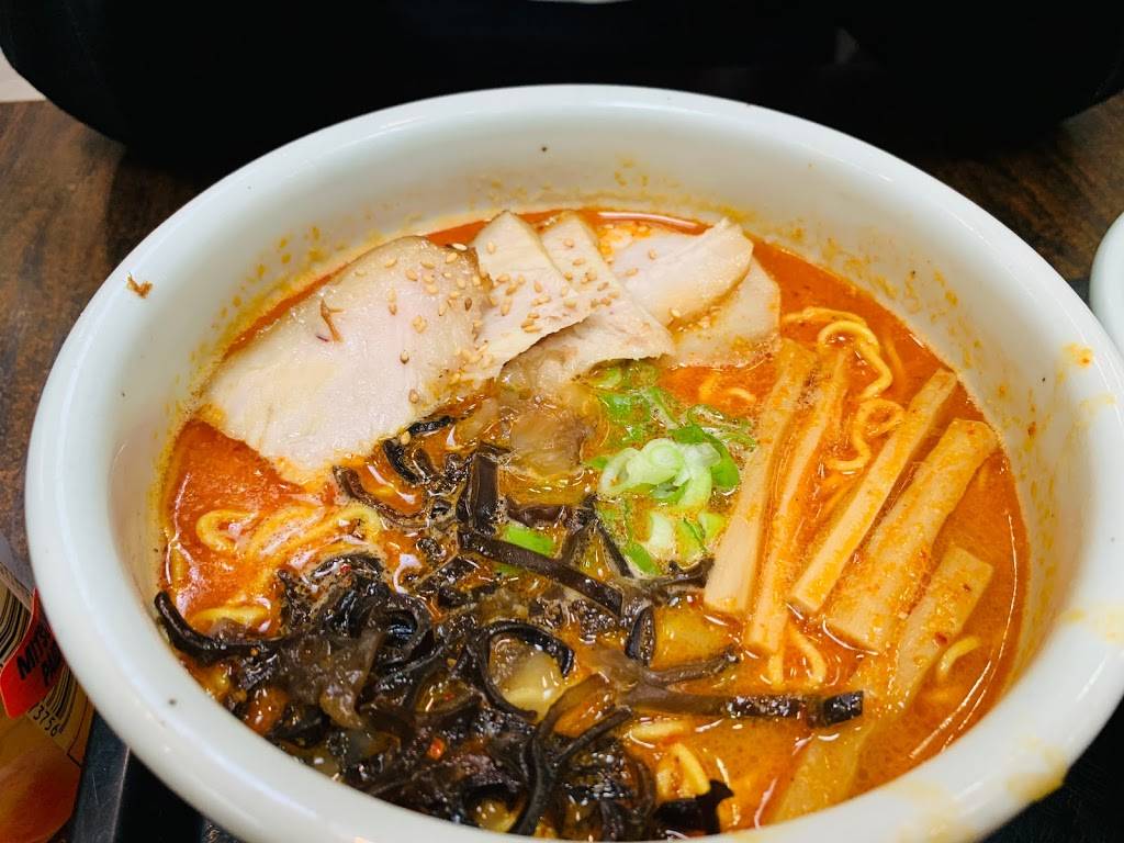 Santouka Ramen | restaurant | 100 E Algonquin Rd, Arlington Heights, IL 60005, USA | 8473570286 OR +1 847-357-0286