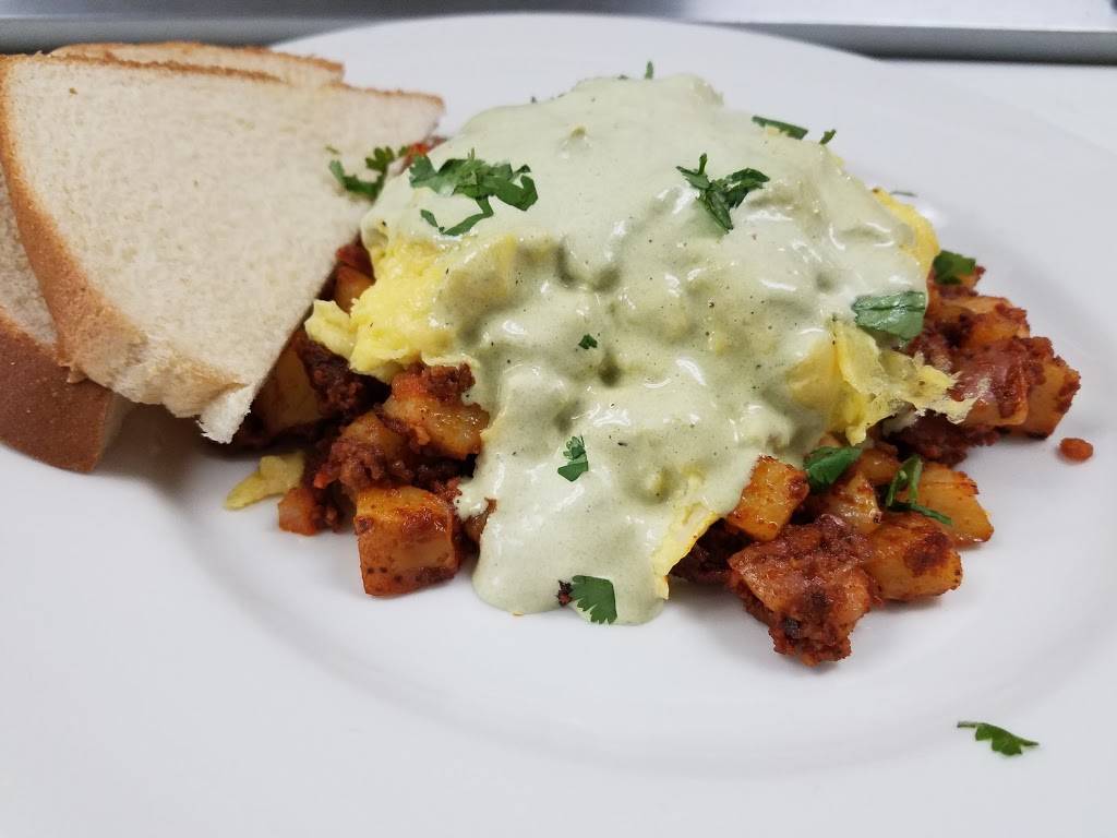 El New Chapala Restaurant | restaurant | 3537 E 106th St, Chicago, IL 60617, USA | 7739027829 OR +1 773-902-7829