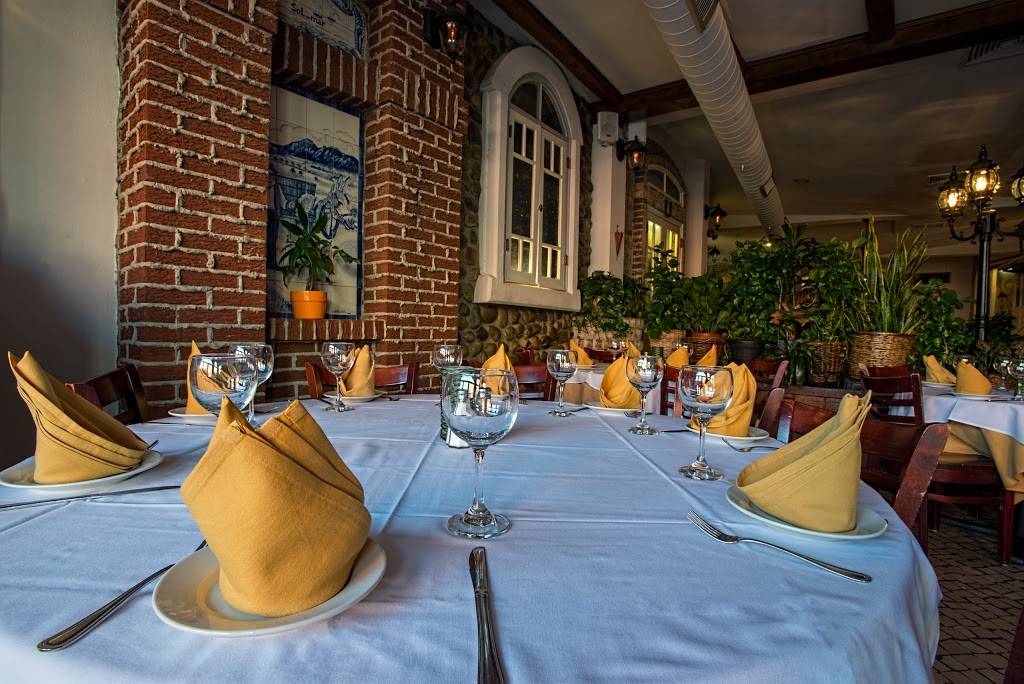 Sol-Mar Restaurant | restaurant | 267 Ferry St, Newark, NJ 07105, USA | 9733443041 OR +1 973-344-3041