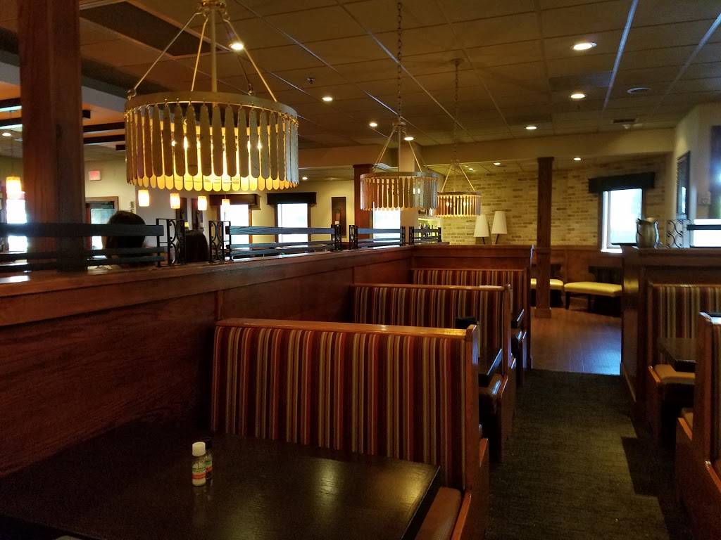 Carrabbas Italian Grill | restaurant | 2040 Hamilton Pl Blvd Ste 100, Chattanooga, TN 37421, USA | 4238949970 OR +1 423-894-9970