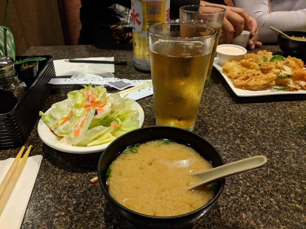 Mikasa Asian Bistro & Sushi | restaurant | 2610 S Tracy Blvd #110, Tracy, CA 95376, USA | 2098308288 OR +1 209-830-8288