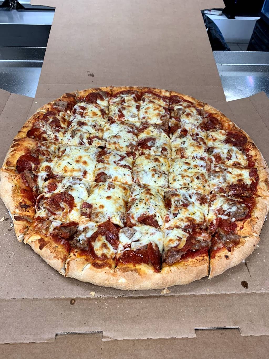 Rosatis Pizza | restaurant | 8137 Cass Avenue, Darien, IL 60561, USA | 6309602520 OR +1 630-960-2520