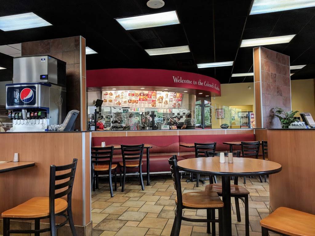 KFC | restaurant | 1500 N Broad St, Tazewell, TN 37879, USA | 4236265421 OR +1 423-626-5421