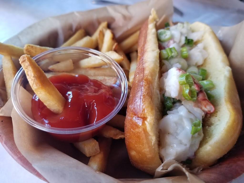 Shaking Crab (Cambridge) | restaurant | 1815 Massachusetts Ave, Cambridge, MA 02140, USA | 8572596147 OR +1 857-259-6147