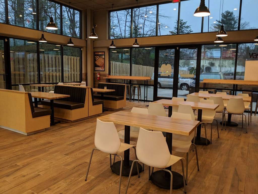 Marcos Pizza | restaurant | 9027 Silverbrook Rd, Fairfax Station, VA 22039, USA | 7036907000 OR +1 703-690-7000