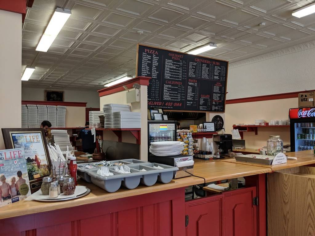 Georges Pizza House | restaurant | 564 MA-28, Harwich Port, MA 02646, USA | 5084323144 OR +1 508-432-3144