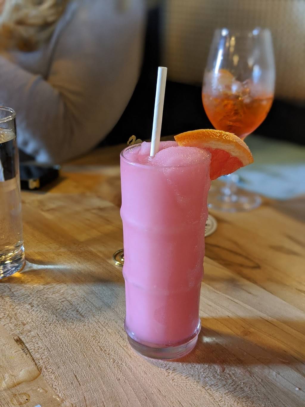 Automatic Seafood and Oysters | restaurant | 2824 5th Ave S, Birmingham, AL 35233, USA | 2055801600 OR +1 205-580-1600