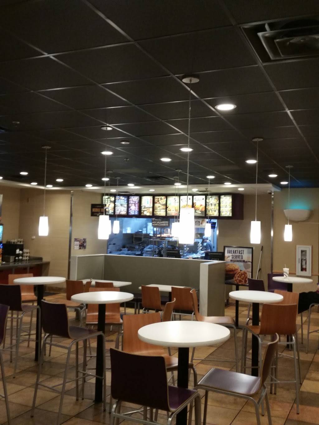 Taco Bell | meal takeaway | 37 Lincoln Blvd, Lincoln, CA 95648, USA | 9164093494 OR +1 916-409-3494