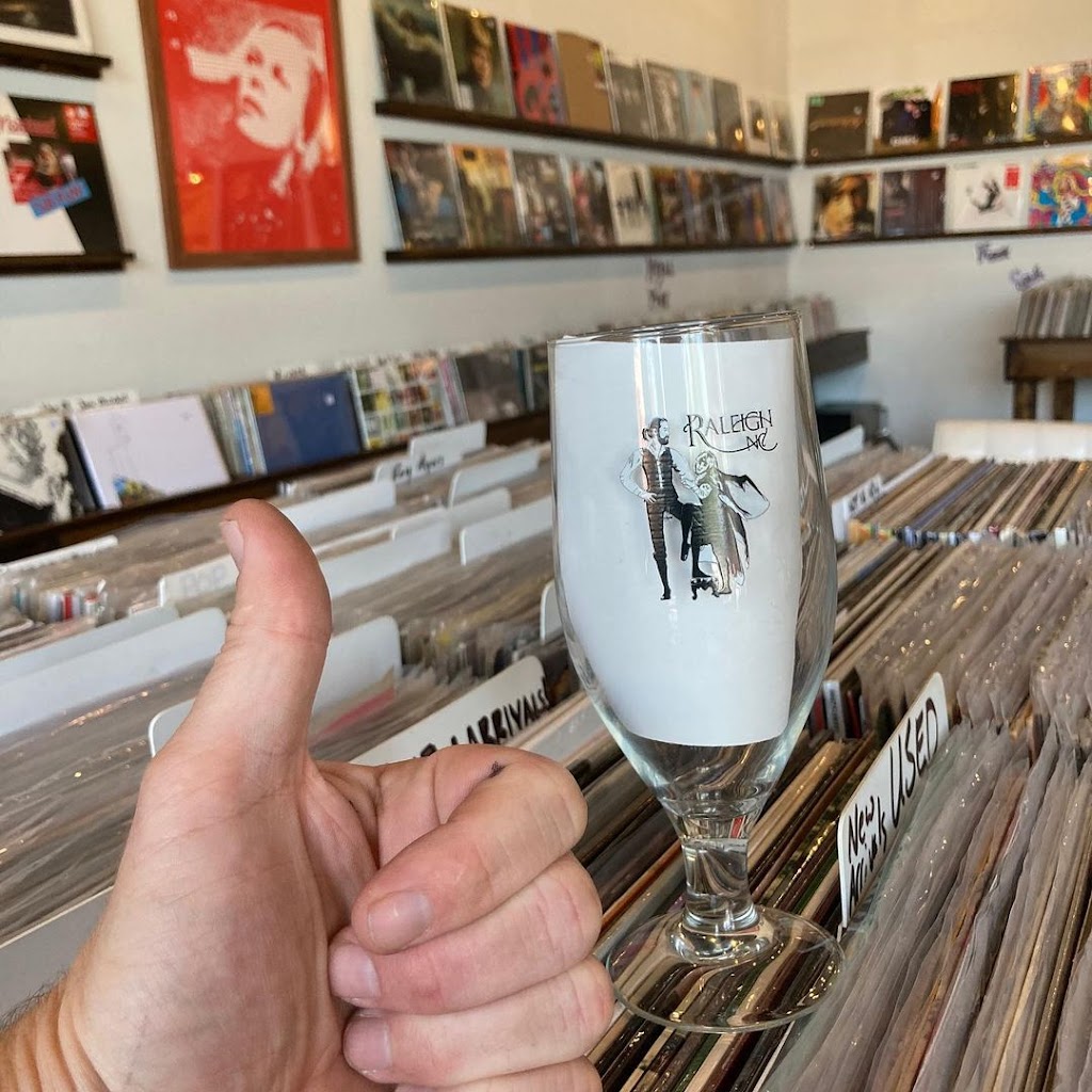 Hunky Dory | restaurant | 111 Seaboard Ave STE 116, Raleigh, NC 27604, USA | 9842000119 OR +1 984-200-0119