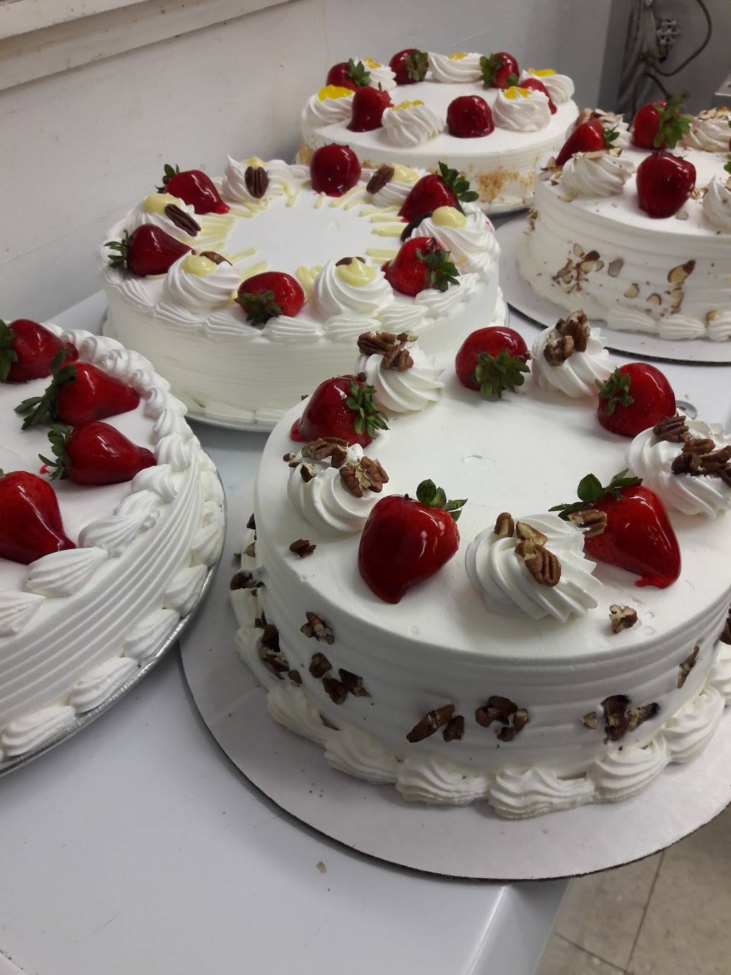 Las Perlas Tapatias | restaurant | 11 N Earl Ave, Lafayette, IN 47904, USA | 7654470601 OR +1 765-447-0601