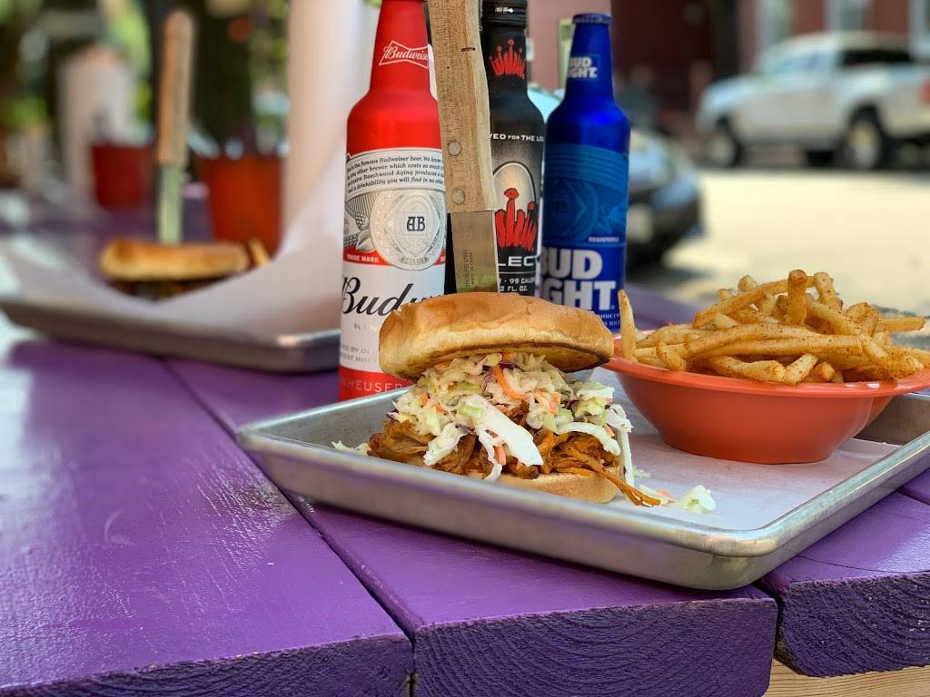 The Wood Shack Soulard | restaurant | 1862 S 10th St, St. Louis, MO 63104, USA | 3148334770 OR +1 314-833-4770