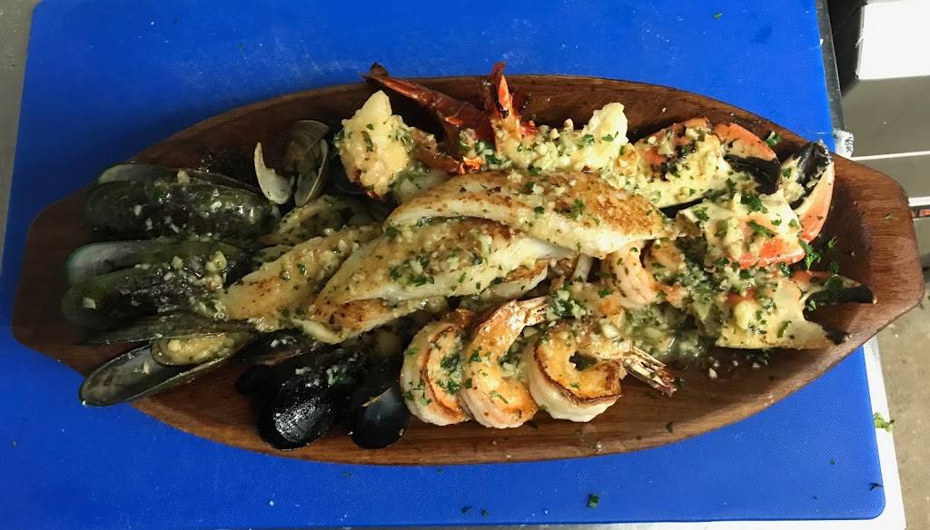 Cod Seafood | restaurant | 5881 NW 37th Ave, Miami, FL 33142, USA | 3056347355 OR +1 305-634-7355