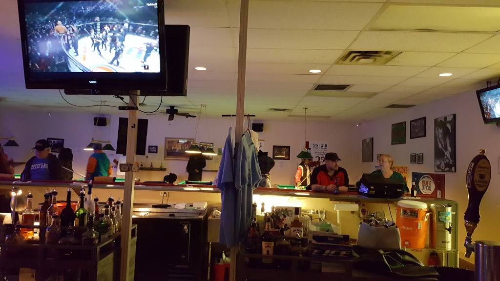 Towne Point Pub & Restaurant | restaurant | 3558 Towne Point Rd, Portsmouth, VA 23703, USA | 7576730195 OR +1 757-673-0195