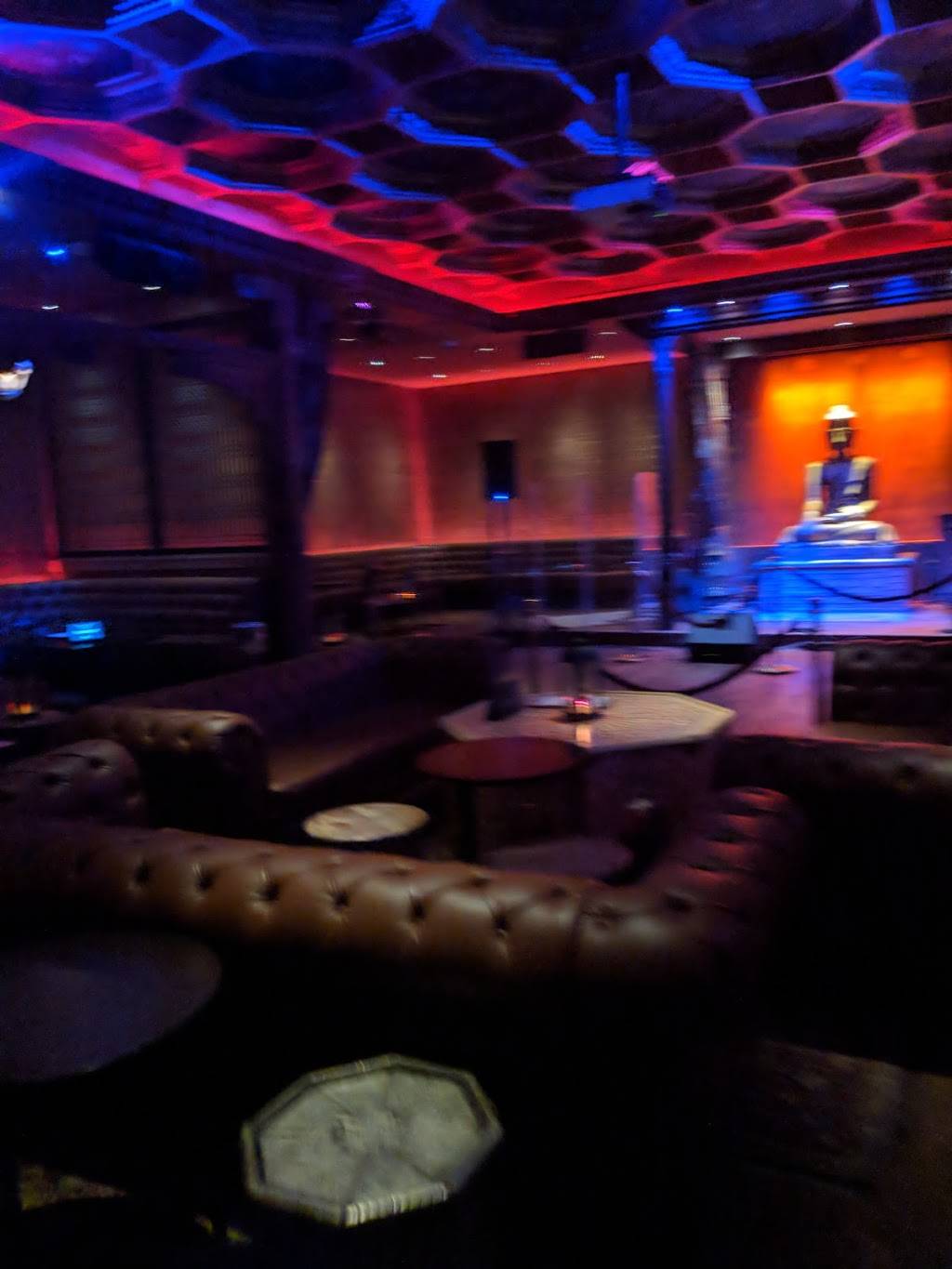 House of Blues Anaheim | restaurant | 400 Disney Way Suite 337, Anaheim, CA 92802, USA | 7147782583 OR +1 714-778-2583