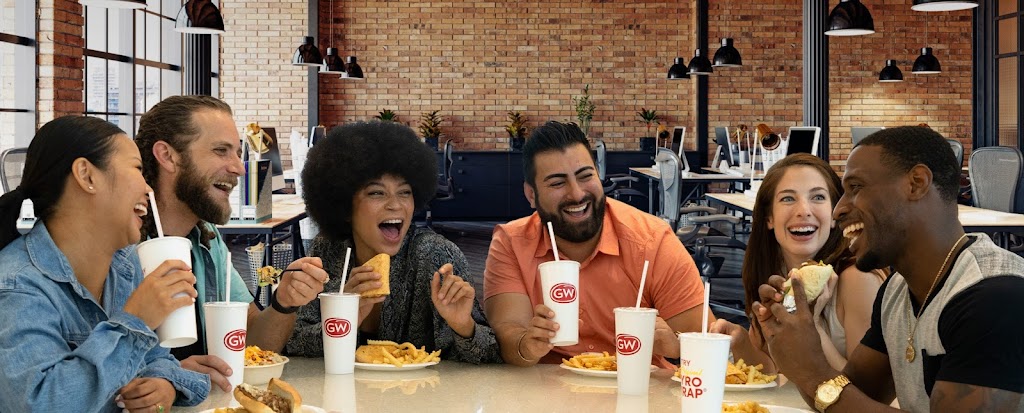 GW Gyro & Wings | restaurant | 7804 Abercorn St FC-3, Savannah, GA 31406, USA | 9128915254 OR +1 912-891-5254