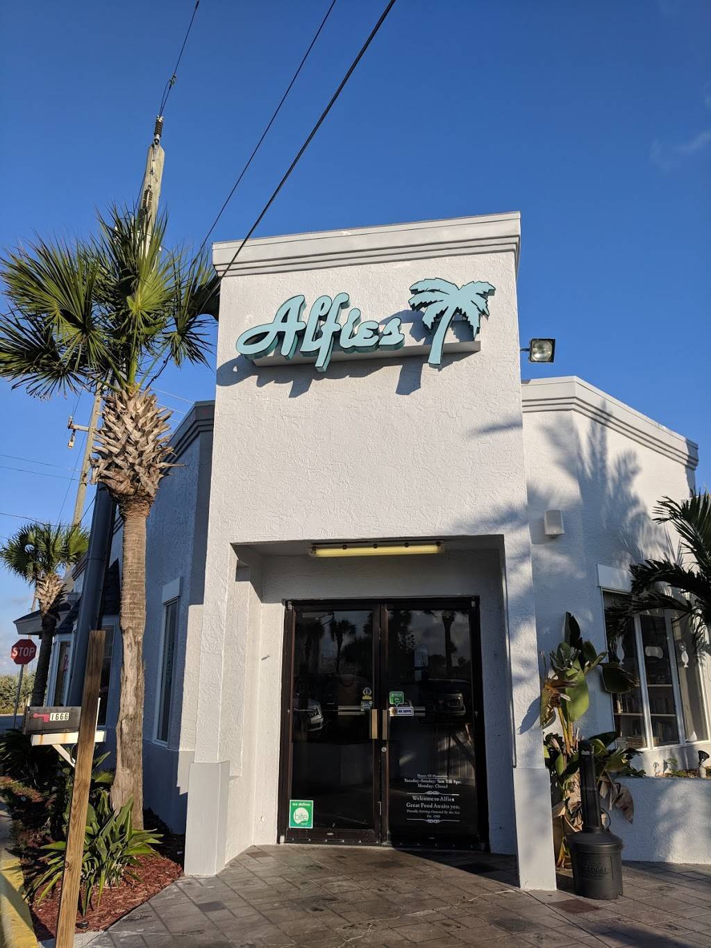 Alfies Restaurant | restaurant | 1666 Ocean Shore Blvd, Ormond Beach, FL 32176, USA | 3864417024 OR +1 386-441-7024