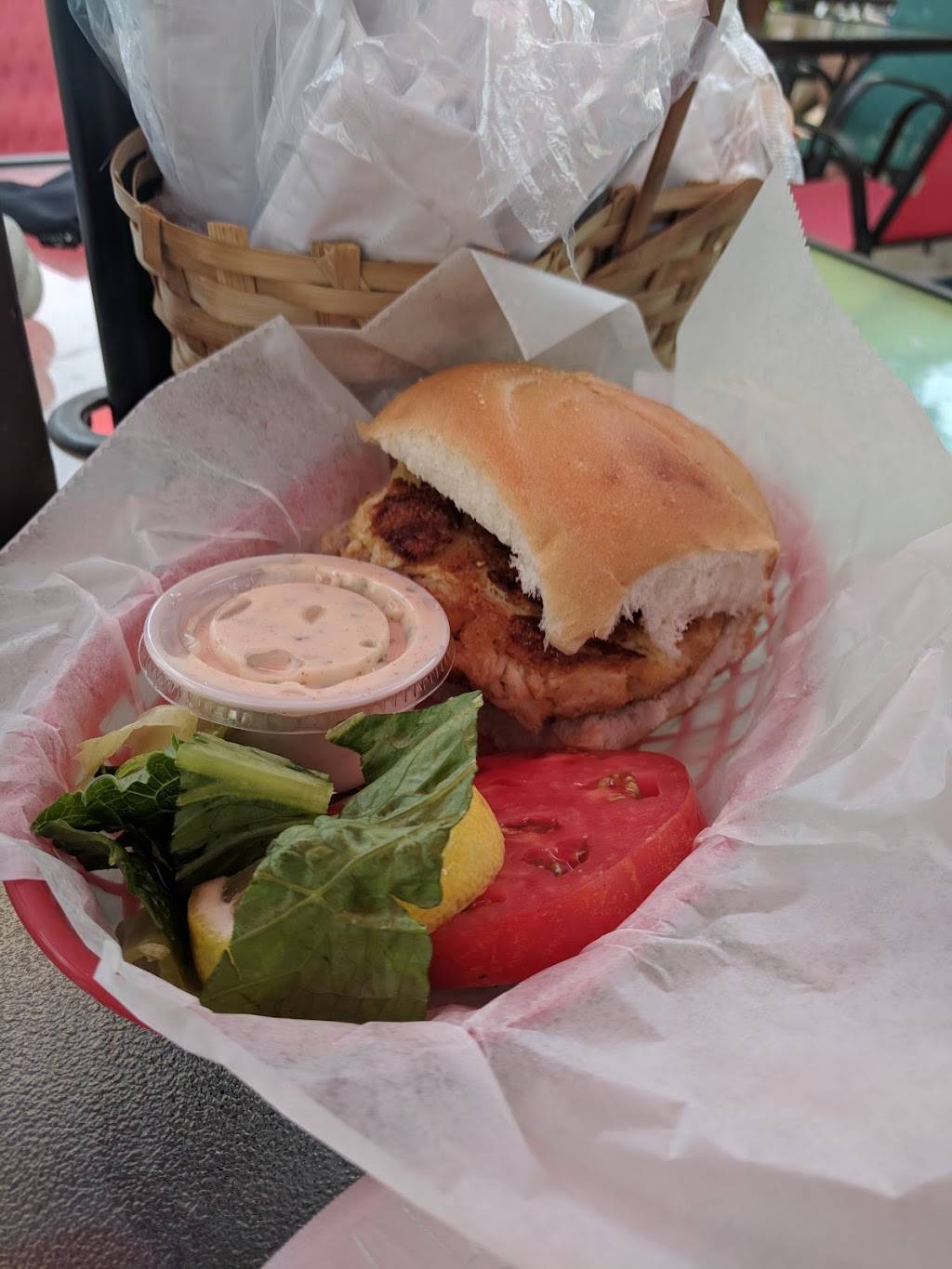 Back Bay Barbeque | restaurant | 135 Longport Somers Point Blvd, Somers Point, NJ 08244, USA | 6097884853 OR +1 609-788-4853